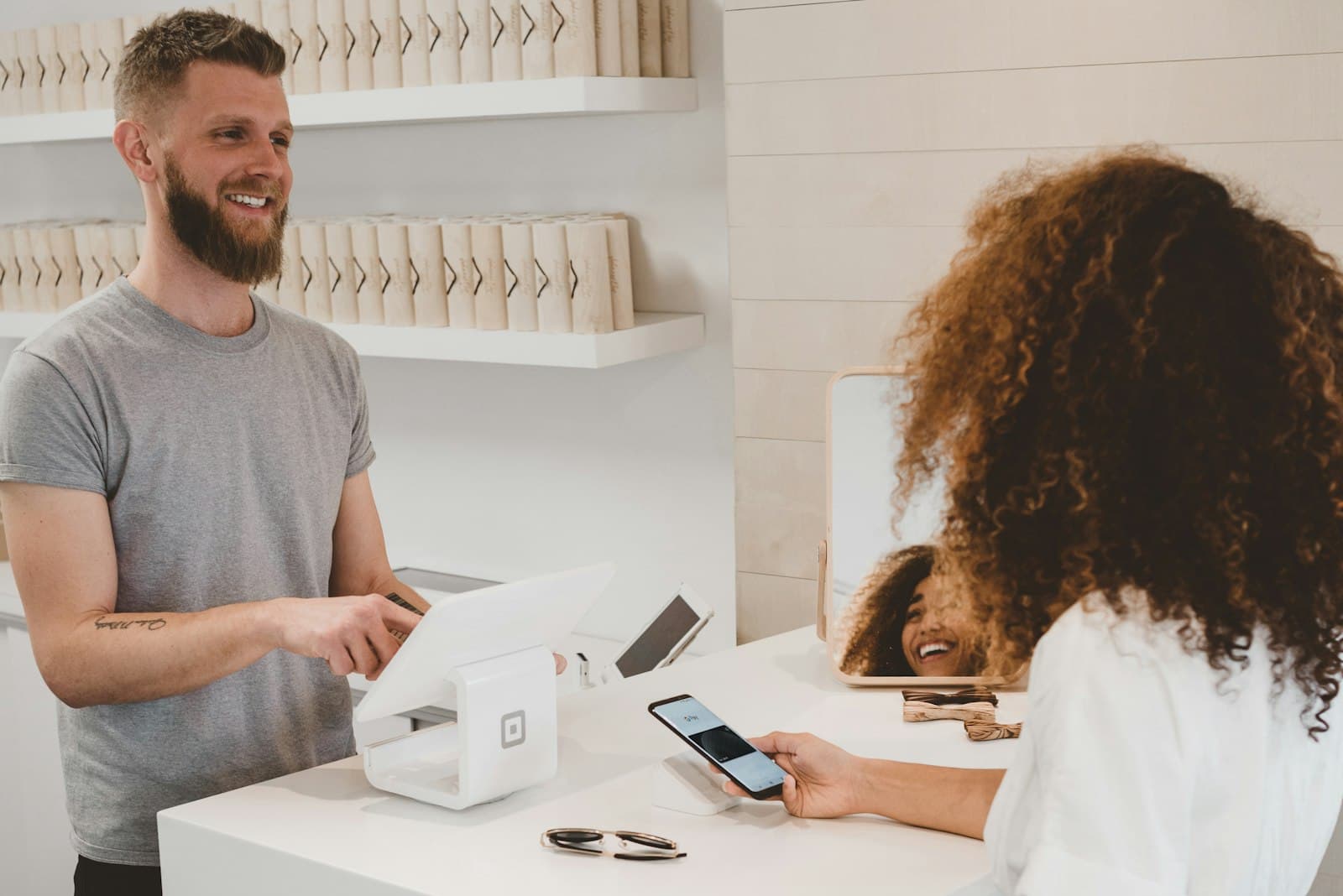 How to Increase Online Sales for Your Beauty Business